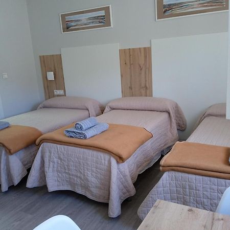 Hostal La Morenica Villena Esterno foto